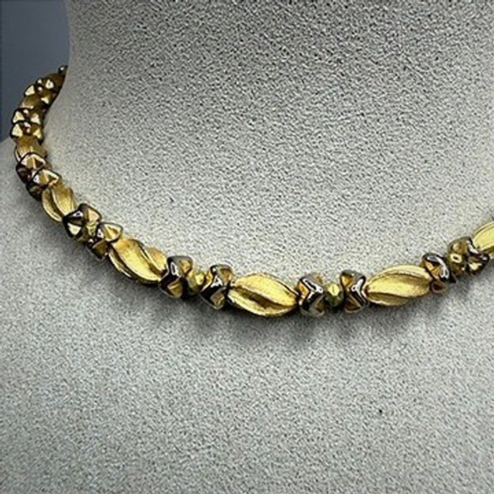 Vintage Trifari Gold Tone Choker Necklace 1960s 14"-16" Adjustable Space Age